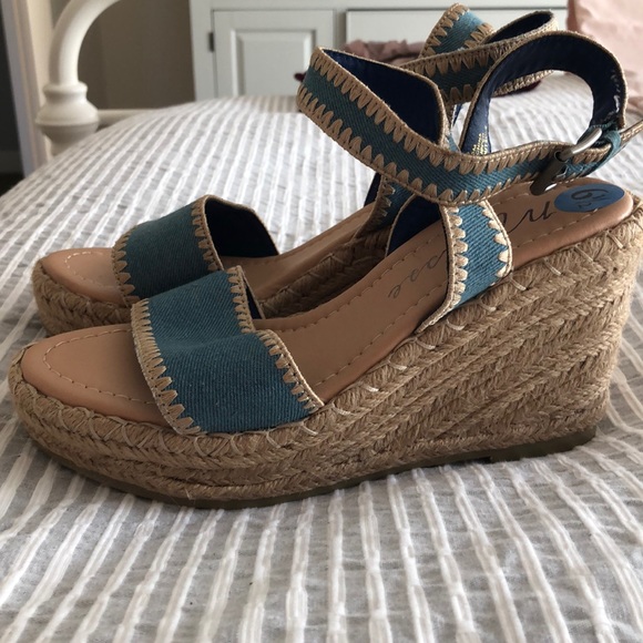 Wedges - Picture 2 of 2